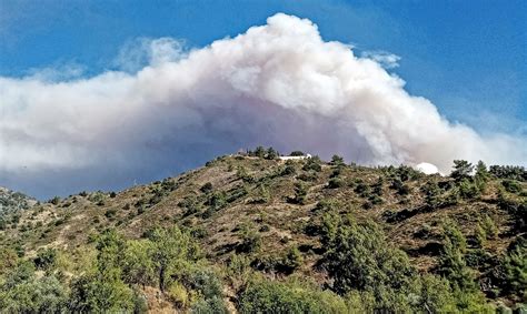 4 Dead In Most Destructive Greek Cyprus Forest Fire Daily Sabah