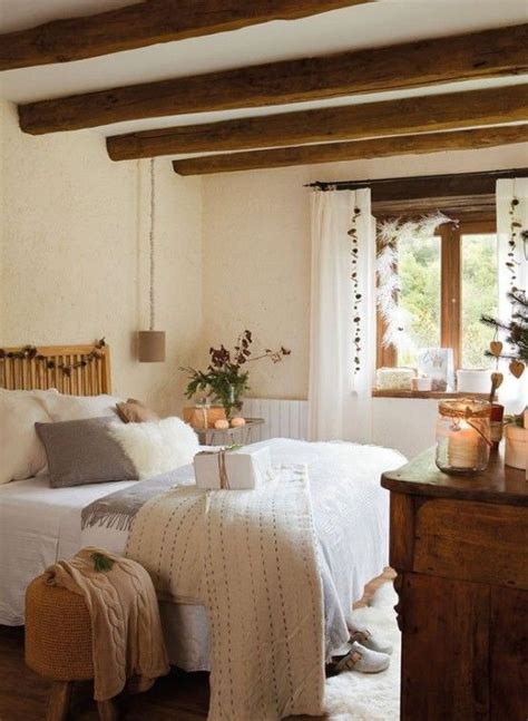 chic bedroom designs  exposed wooden beams digsdigs