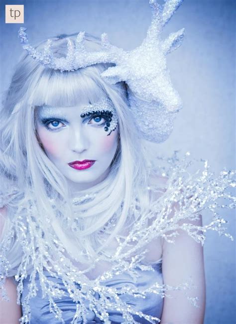 Make Up Ice Queen Nice Halloween Costume Idea Halloween Makeup