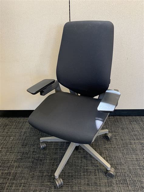 Check spelling or type a new query. Steelcase Gesture in Black
