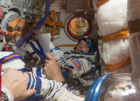 Inside Soyuz Tma 12m Spaceref