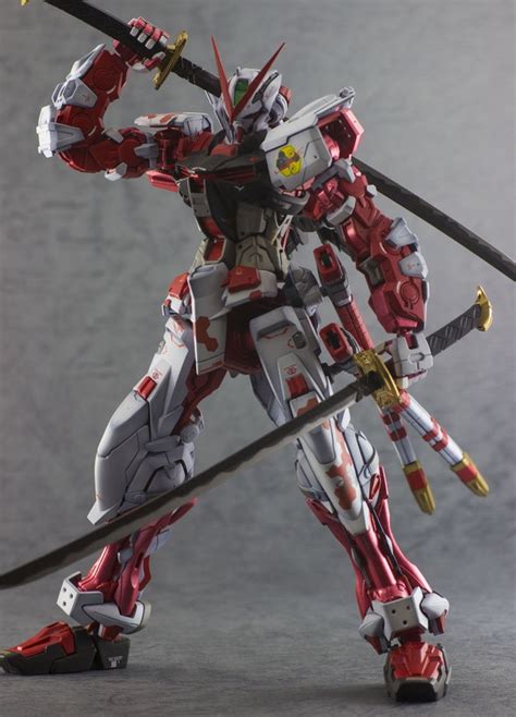 Custom Build Mg 1100 Gundam Astray Red Frame Metallic Finish