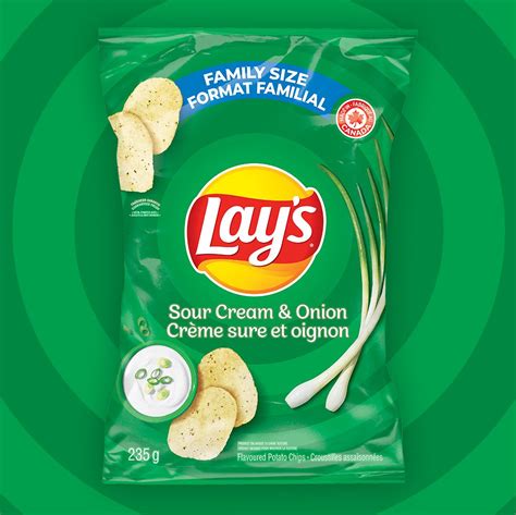 Lays Sour Cream And Onion Flavoured Potato Chips Lays