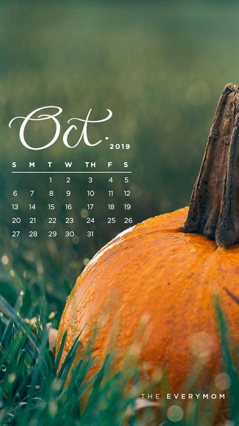 October-iPhone8Pixel-Background-Pumpkin-Calendar - The Everymom