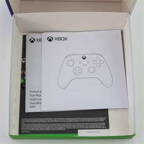 Microsoft Xbox Wireless Controller Series Xs Review Packaging