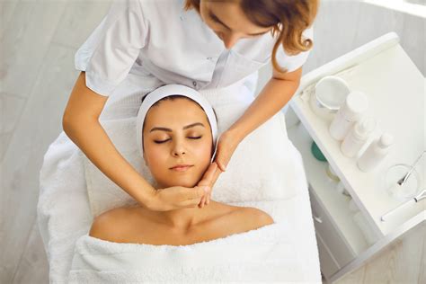 Cosmetologist Making Lifting Facial Massage For Womans Face And Neck Photos By Canva