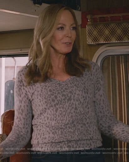 Wornontv Bonnies Teal Striped Sweater On Mom Allison Janney