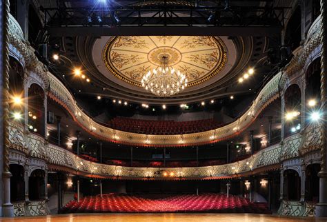 What Are The Best Theatres In London Discoverluxury
