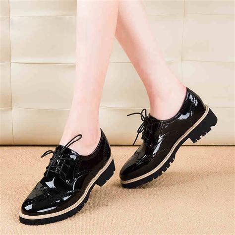 Teahoo Vintage Oxford Shoes For Women Brogues Shoes Womens Perforated