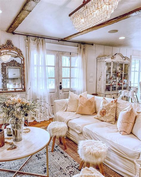 Shabby Chic Living Rooms On A Budget Home Decor Bliss In 2020 Shabby Chic Living Room
