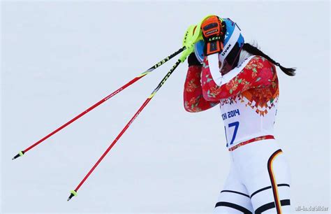 Slalom Olympia In Sotschi Christina Geiger Aus Oberstdorf Scheidet Im