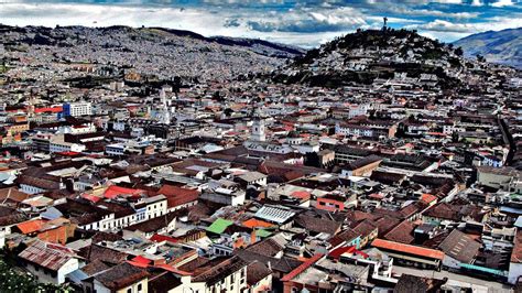 Quito Day Tour Downtown Foodie And Culture Half Day In Ecuador