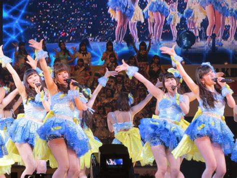 23rd of january 2014 marked the long awaited akb48 request hour that will go on for 4 days until sunday the 26th. AKB48 Request Hour Set List Best 200 #100-51 2014 (13 ...
