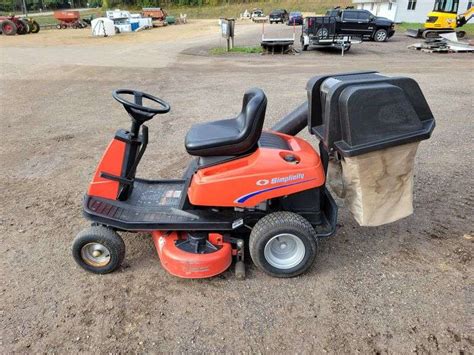 Simplicity Coronet Riding Mower Lee Real Estate And Auction Service