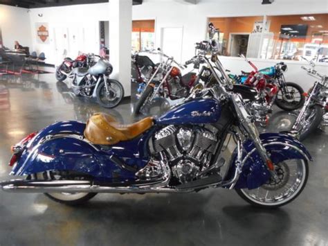 Services to date with 2 free services remaining to be used by august 2017. 2014 Indian Chief Vintage Springfield Blue! 21" Wheel W ...