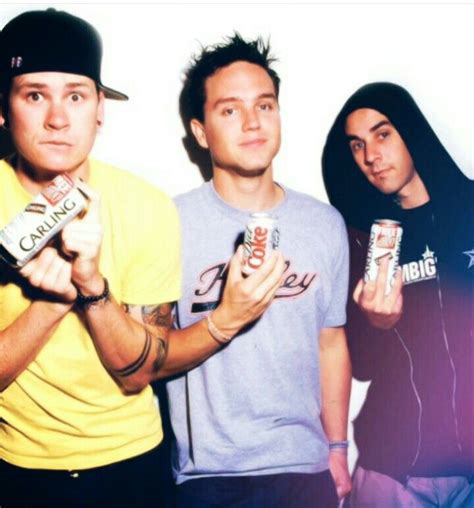 Crappy punk rock since 1992. Pin by Johanna Elena on Blink-182 (With images) | Blink ...