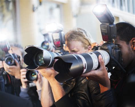 Top 10 Most Famous Americas Paparazzi Photographers Topteny Magazine