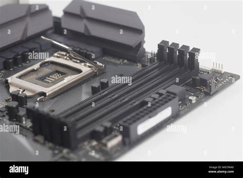 Socket Intel 1151 High Resolution Stock Photography And Images Alamy