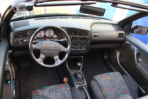 Dashboard And Part Of Interior Volkswagen Golf Mk3 Cabriol Flickr