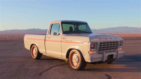Electric Ford F100 Eluminator Concept Truck
