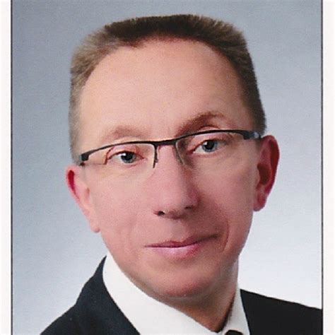Halle hayes ретвитнул(а) halle hayes. Jens Wagner - Pädagogischer Mitarbeiter / Jobcoach - BBI ...