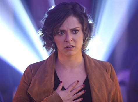 How ‘crazy Ex Girlfriend Became An Emmy Contender Indiewire