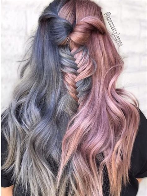 The two tone color effects not only help in making you appear prettier and magnificent, but also adds volume and shine to your hair. split hair dye / two-tone hair | Split dyed hair, Two ...