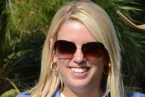 As 32 States Now Recognize Gay Marriage Pam Bondi Files Latest Delaying Tactic