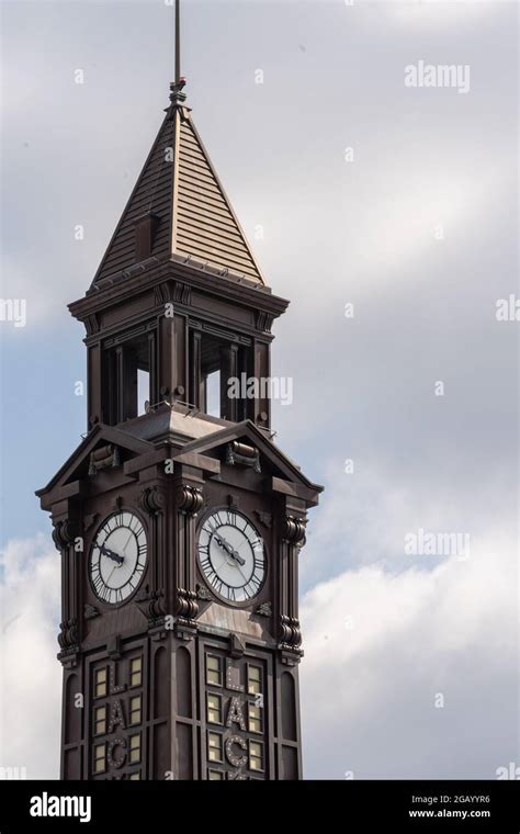 Hoboken Nj Usa July 30 2021 Close Up Vertical View Of The Clock
