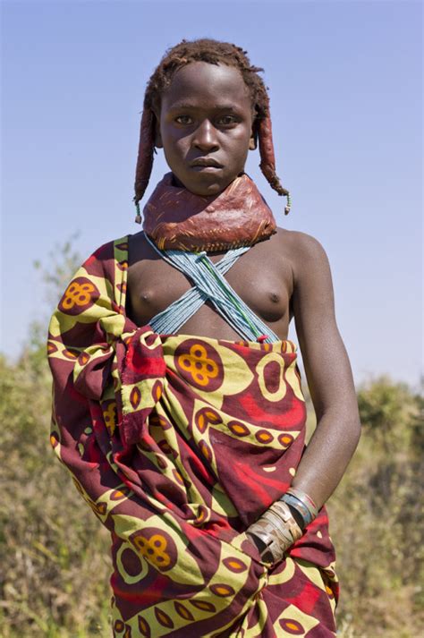 Muhuila Girl Near Mucuma Angola Tumbex