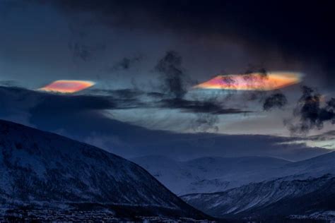 Spectacular Polar Stratospheric Clouds Lighting Up Norway Skies Abc News