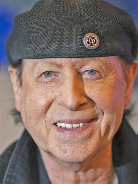 Klaus Meine News Photos Videos And Movies Or Albums Yahoo
