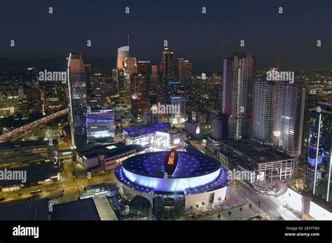 Aerial Of Staples Center Hi Res Stock Photography And Images Alamy