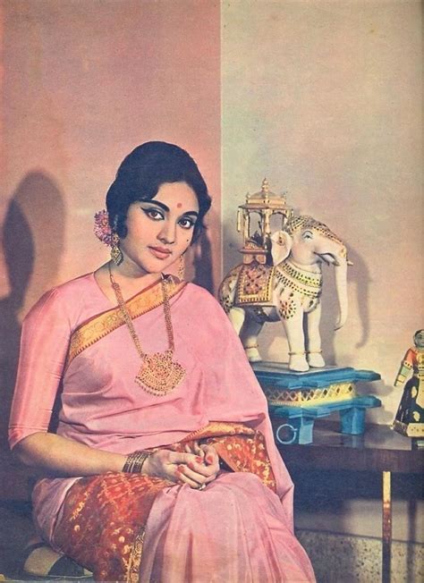 Bollywood Beauties Vyjayanthimala Vintage Bollywood Retro