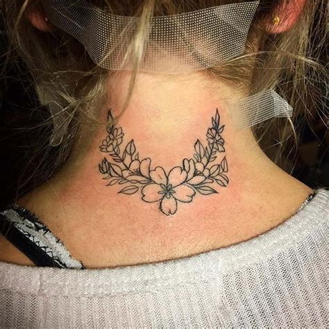 23 Edgy Back Of Neck Tattoos For Women Women Style Blog
