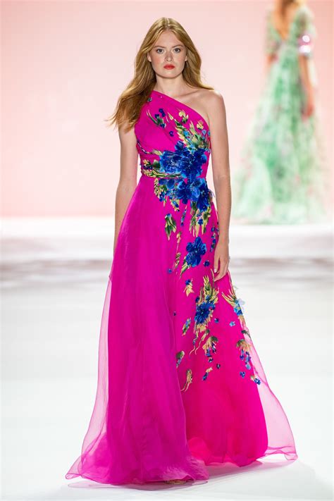 Badgley Mischka Spring 2020 Ready To Wear Fashion Show Vogue Fancy