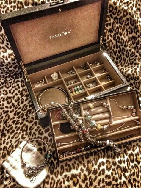 The story of pandora's box is a legend used by ancient greeks to explain not only human weakness, but also how pain and suffering were first inflicted on the human. Pandora jewelry box - beautifulearthja.com