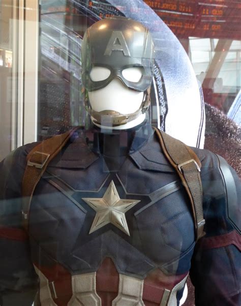 Hollywood Movie Costumes And Props Captain America Civil War Movie