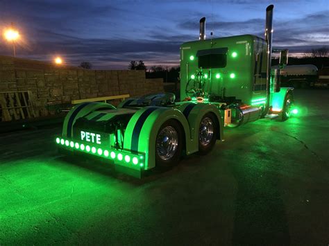 Customer Gallery Custom Big Rig Truck Show Guys Truck And Tractor