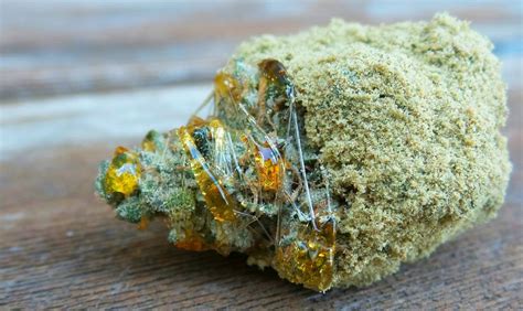 1 Gram Moonrock Can Give You As Many As 200 Mg Thc Buy And Sell