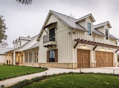 50 Greatest Barndominiums You Have To See House Topics Farmhouse