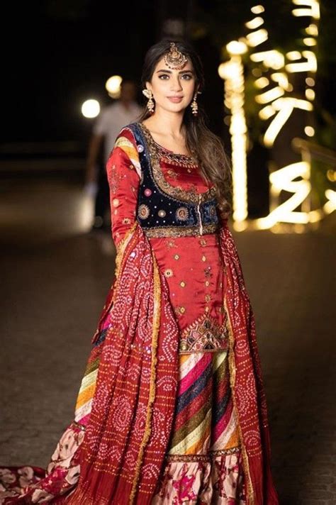 Pin By Zai Noor🦄 On Stars Of Pakistan Fancy Dress Design Bridal