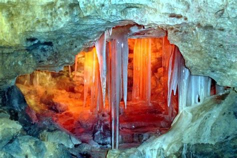 Kungur Ice Cave Series Fantastic And Colorful Caves Inside The Earth