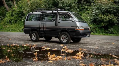 Being Ugly Is A Selling Point For These Tiny Japanese Vans Ht Auto