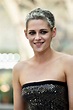 Kristen Stewart and More Bring the Bleached Buzz Cut to Chanel’s Fall ...