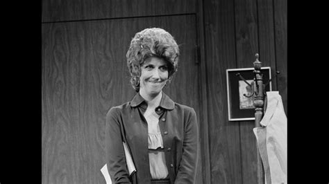 Marcia Wallace Star On Newhart Show And The Simpsons Dies Cnn
