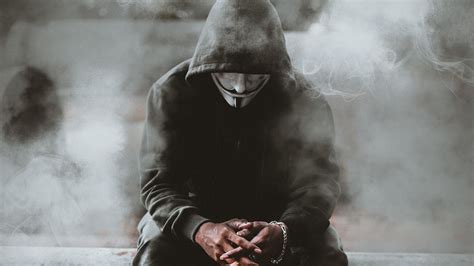 Man Hoodie Anonymous