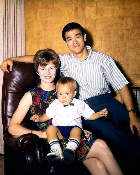 The Little Known Story Of Linda Emery The Woman Who Married Bruce Lee 2022