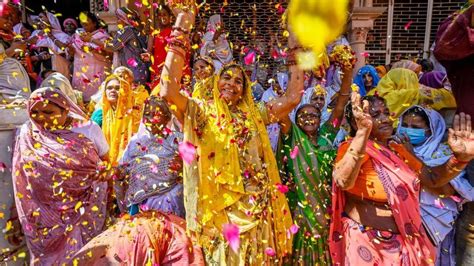 World Holi 2023 India Celebrates Festival Of Colours