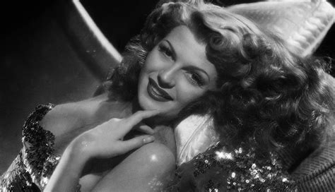 Rita Hayworth La Vida De La Artista De Hollywood En Im Genes